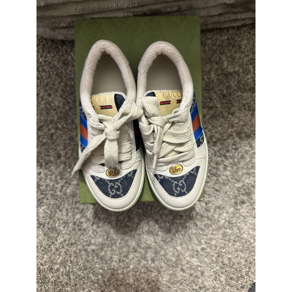 Gucci Children's GG Supreme Sneakers - Picture 3 of 11